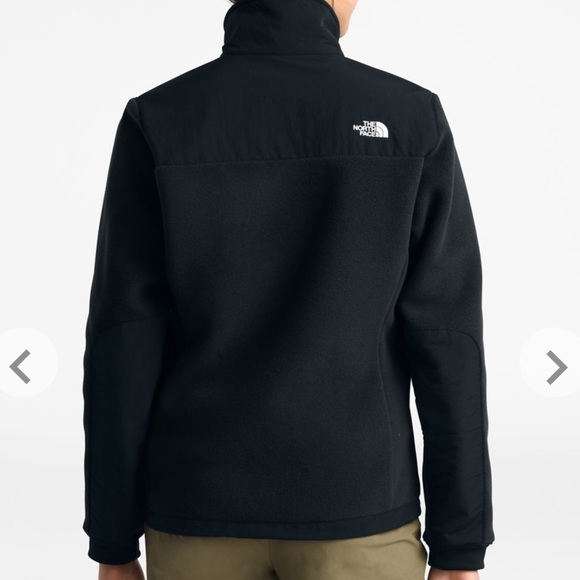 North face zip up jacket - Picture 2 of 11
